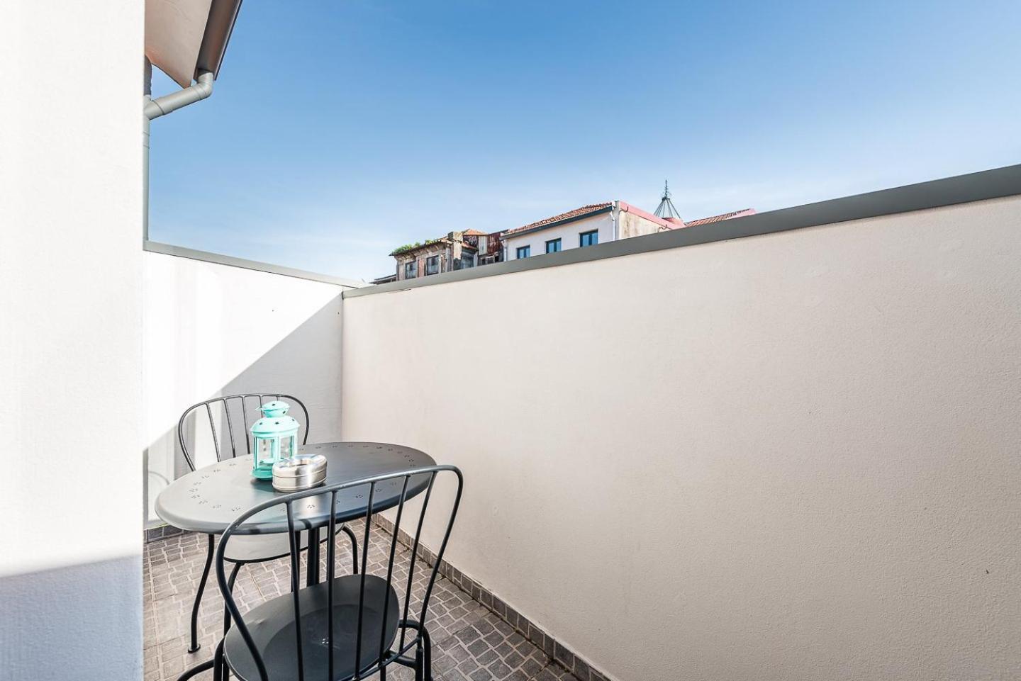 Guestready - Crayon Walls Apts Porto Exterior foto