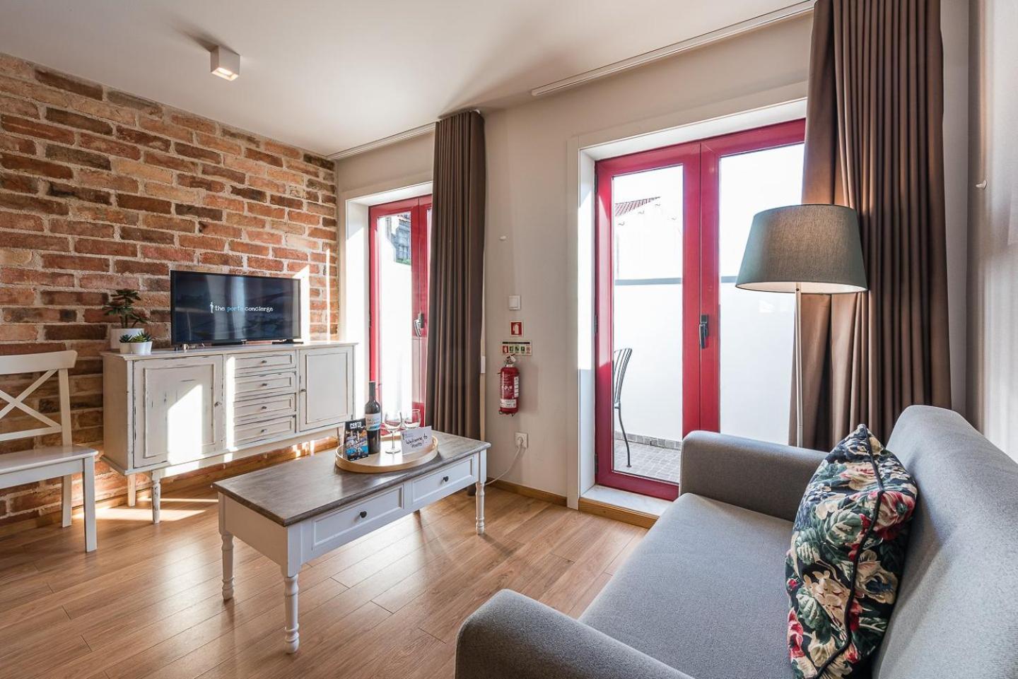 Guestready - Crayon Walls Apts Porto Exterior foto
